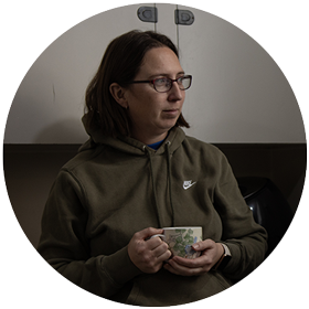 Debt Help client tartyn in kitchen